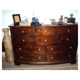 A New Sale From Epic Estate Sales In Arlington