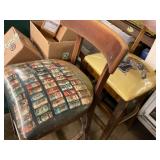 8 Bar stools different seats