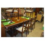 Table  with 8 chairs