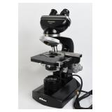 Microscope