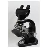 Microscope