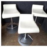 MID CENTURY STYLE BAR STOOLS