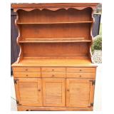 ETHAN ALLEN HUTCH 