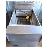 RESTAURANT EQUIPMENT FLOOR FRYER