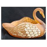 LE SMITH SWAN