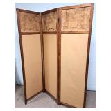 ROOM DIVIDER 