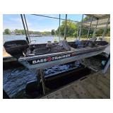 1989 Bass Tracker Boat With 1989 Johnson Motor (No Trailer. Motor Needs A Little Work.)