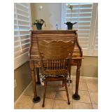 Small roll top desk 