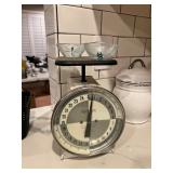 Vintage scale 