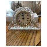 Crystal table clock