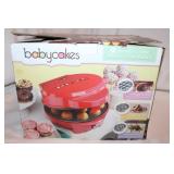 NEW Babycakes treat maker