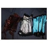 Corsets 