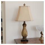Antique inspired table lamp