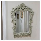 Vintage Syroco ornate wall mirror