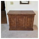 Henredon "Artefacts" flip top bar