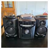 Vintage Sharp stereo system with CD changer