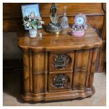 Vintage Thomasville nightstands