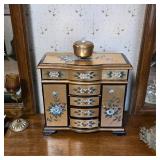 Black lacquer and floral vintage jewelry box