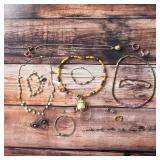 Jewelry, including many vintage jewelry pieces