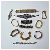 Jewelry, including many vintage jewelry pieces