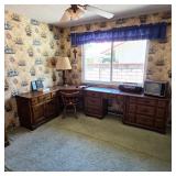 Vintage Thomasville corner desk and dresser set