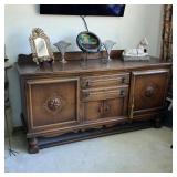 Vintage sideboard buffet
