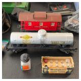 Lionel premium metal train cars