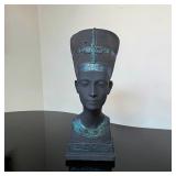 Egyptian Nefertiti statue