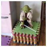 Star Wars Yoda action figure