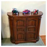 Heritage vintage cabinet