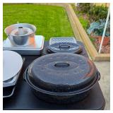 Enamelware roasting pan