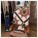 Gorgeous quilted bedspread with matching pillow shams