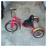 Vintage style Schwinn tricycle