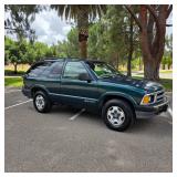 1997 Chevrolet Blazer 4WD 2-Door Manual Transmission