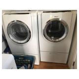 A Country Sale in Joshua by Attics and Beyond