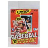 1981 Fleer Wax Paks Baseball Trading Cards Case
