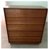 Lot # : 177 - Mid-Century Teak Danish Chest of Drawers