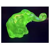 Lot # : 49 - Lenox Imperial Glass Green Uranium Elephant