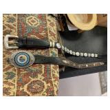 BELT/BUCKLES