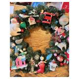 Antique ornaments reef - medium