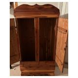 Cedar Wardrobe / Chest by Cedar Master 