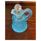 Small Vintage Fenton blue opalescent hobnail glass cruet with stopper 