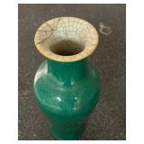 Apple Green Crackle Chinese Vase 