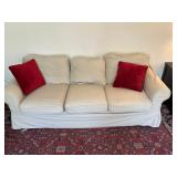 Full Size Sofa w/ Throw Pillows 