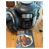 Ninja Foodi Air Fryer / Pressure Cooker 