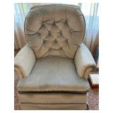 Upholstered Arm Chair Set 