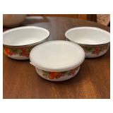 Vintage Nesting Bowls 