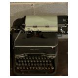 Vintage Smith-Corona Typewriter 