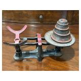 Vintage Cast Iron Balance Scale 