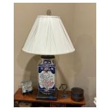 Vintage Imari Style Porcelain Table Lamp 